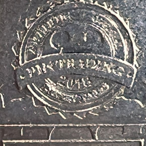 Disney Parks Princess Aurora Sleeping Beauty Glitter Castle Pin - Picture 4 of 5